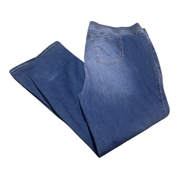 Torrid feel the fit Jean size 4R preloved - Picture 2 of 4